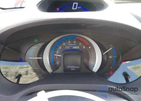 2010 Honda Insight Lx from USA, damaged, VIN JHMZE2H56AS030595